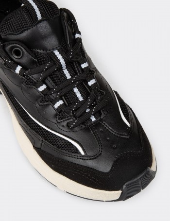 Women's Black Sneakers