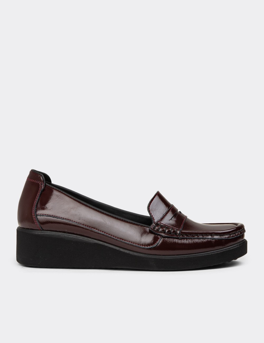 Women's Burgundy Leather Slip-On Shoes - DLV01ZBRDC01 Women's Burgundy Leather Slip-On Shoes - DLV01ZBRDC01
