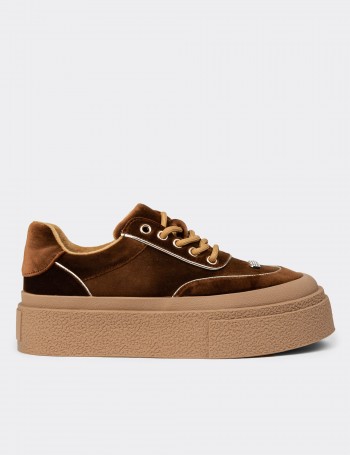 Women's Brown Sneakers