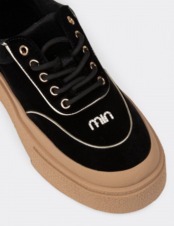 Women's Black Sneakers