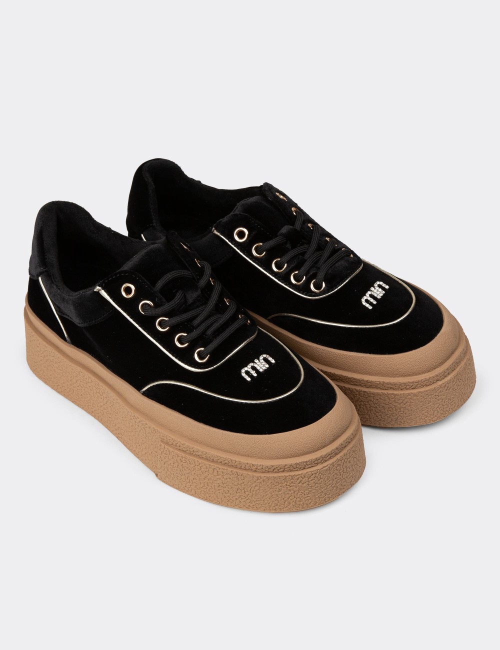 Women's Black Sneakers - 25330ZSYHC01