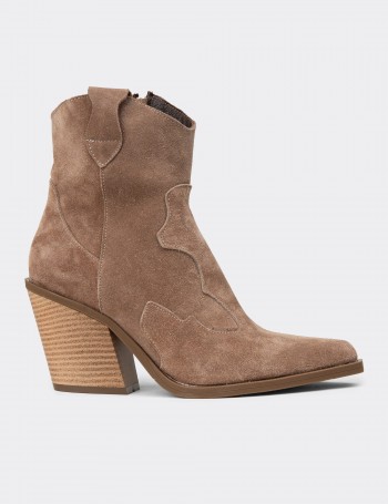 Women's Sandstone Suede Leather Western Boots