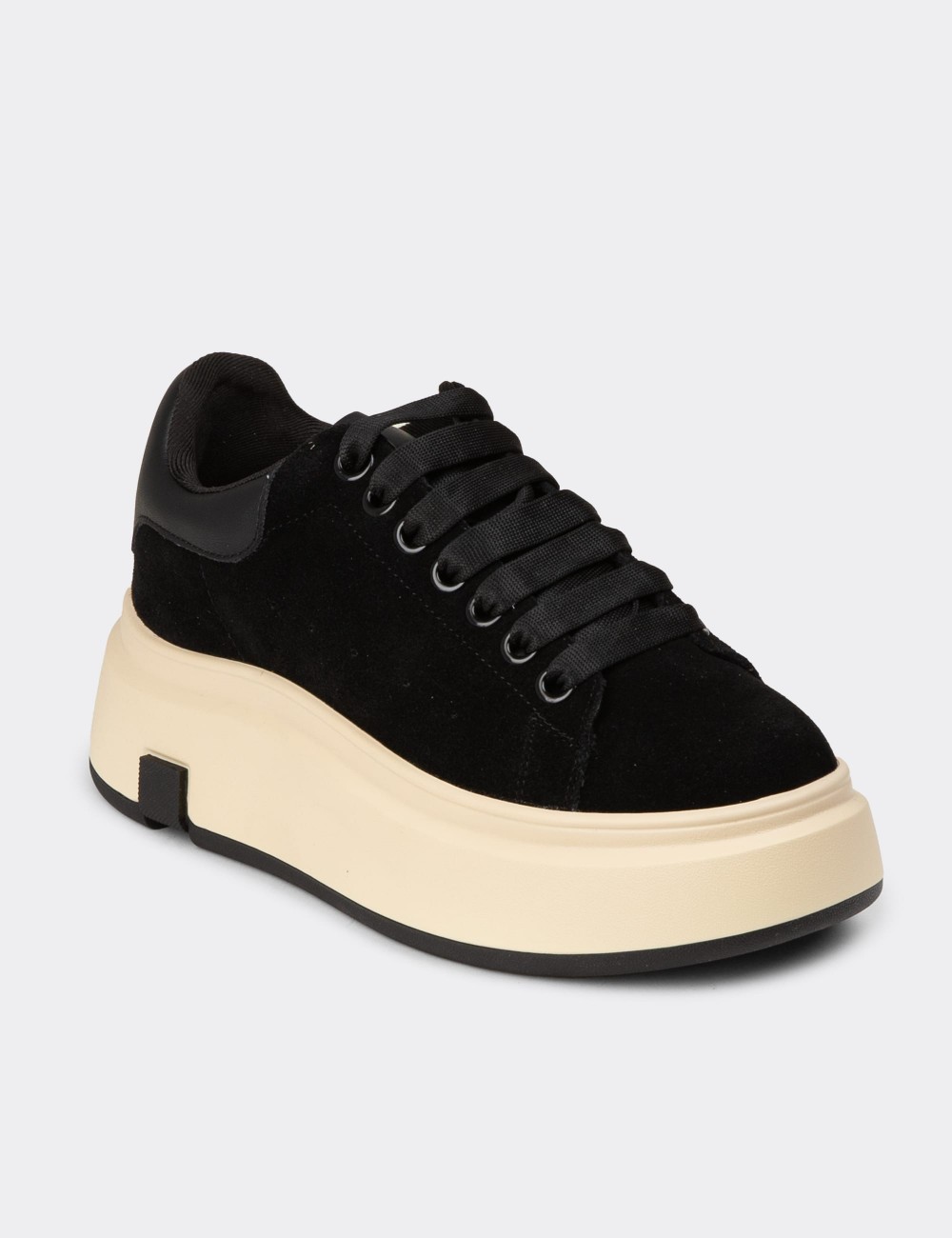 Women's Black Suede Sneakers - 25361ZSYHC01