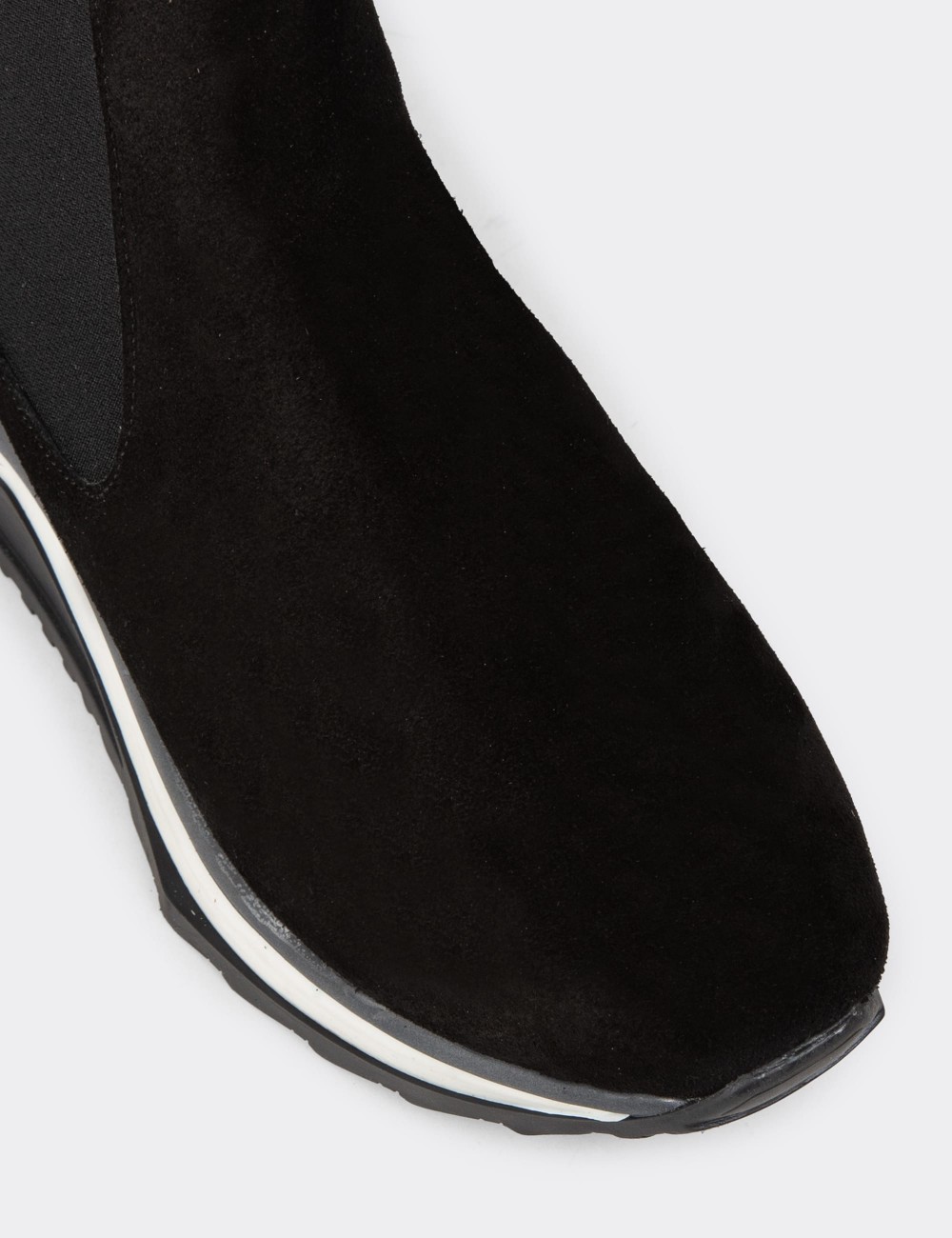 Women's Black Suede Leather Chelsea Boots - Z1612ZSYHC01