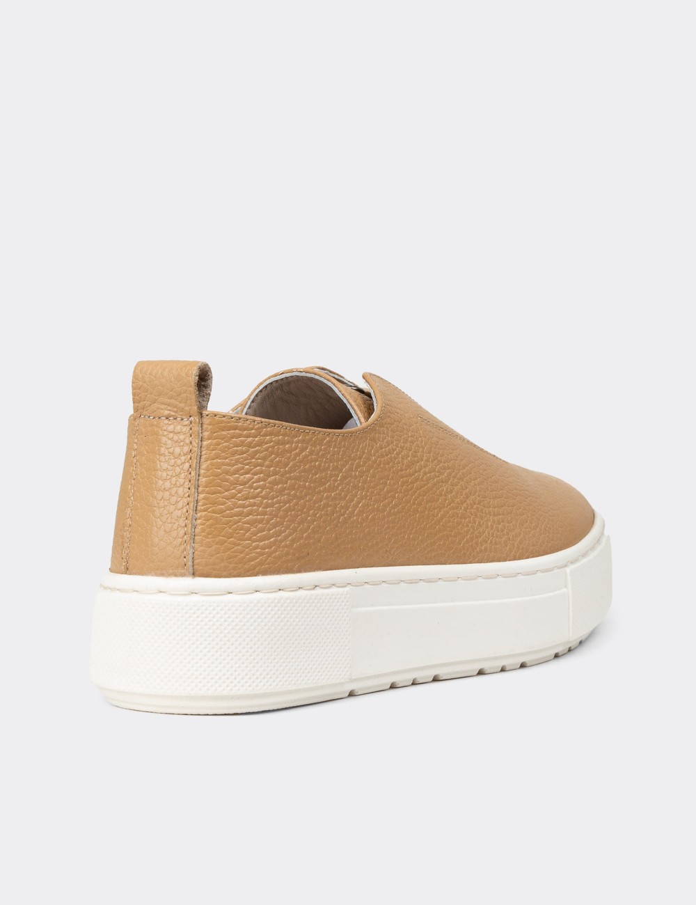 Women’s Beige Leather Sneakers - R2233ZBEJC01