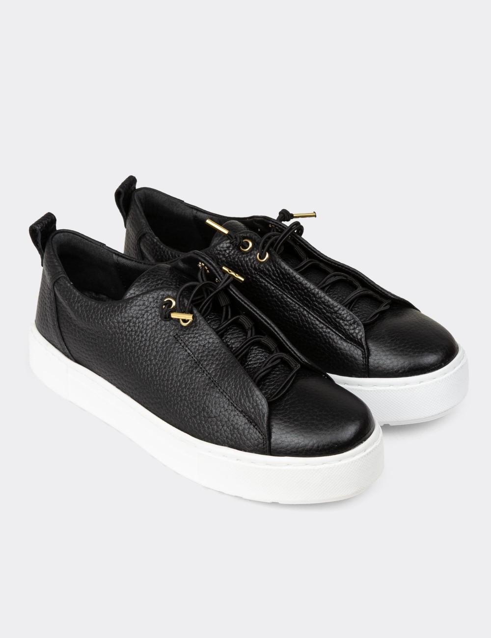 Women's Black Leather Sneakers - R2401ZSYHC01