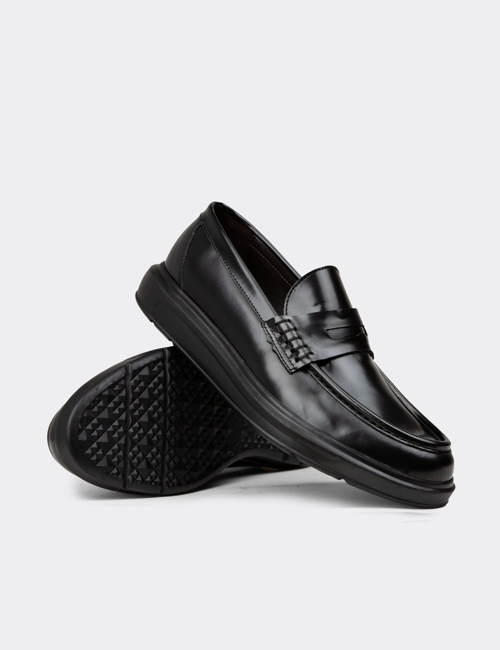 Men's Black Leather Loafers - 02000MSYHP01