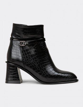 Women's Black Boots