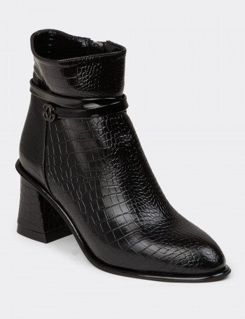 Women's Black Boots
