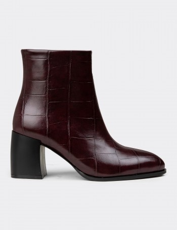 Women's Burgundy Boots
