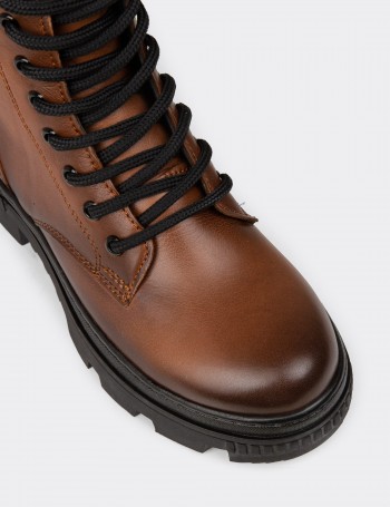 Women's Tan Leather Postal Boots