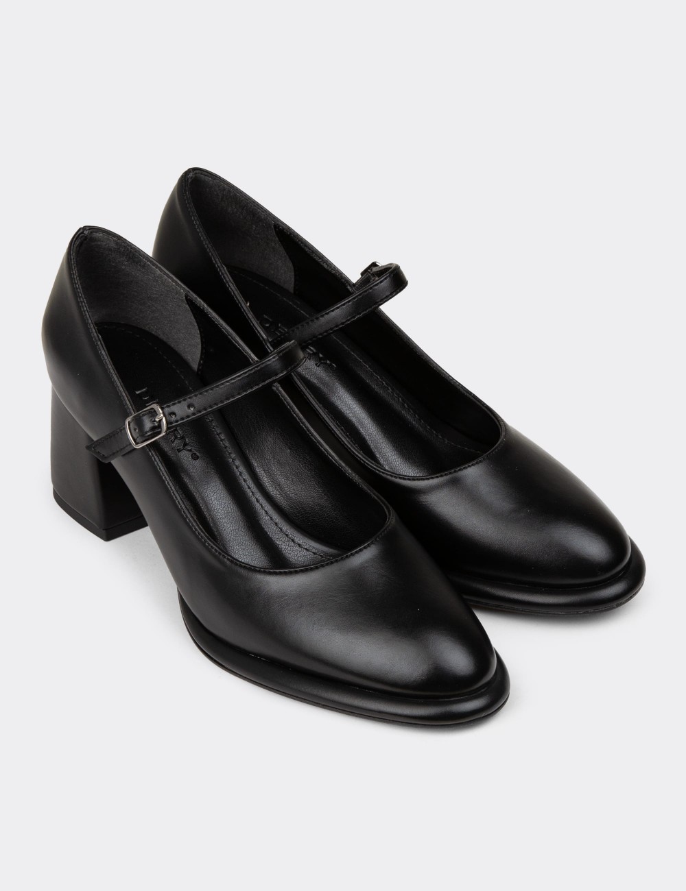 Women's Black Pumps - K1001ZSYHC01