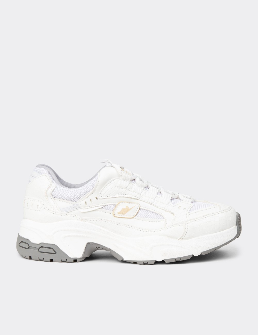 Women's White Athletic Shoes - 34142ZBYZC01