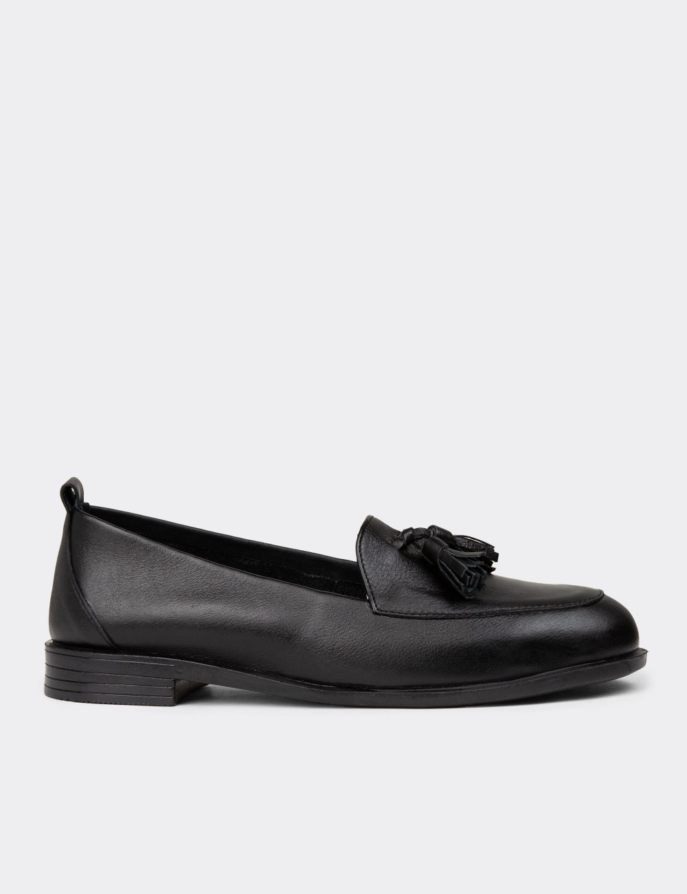 Women's Black Leather Slip-On Shoes - R2504ZSYHC01