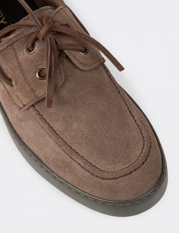 Men's Sandstone Suede Leather Boat Shoes