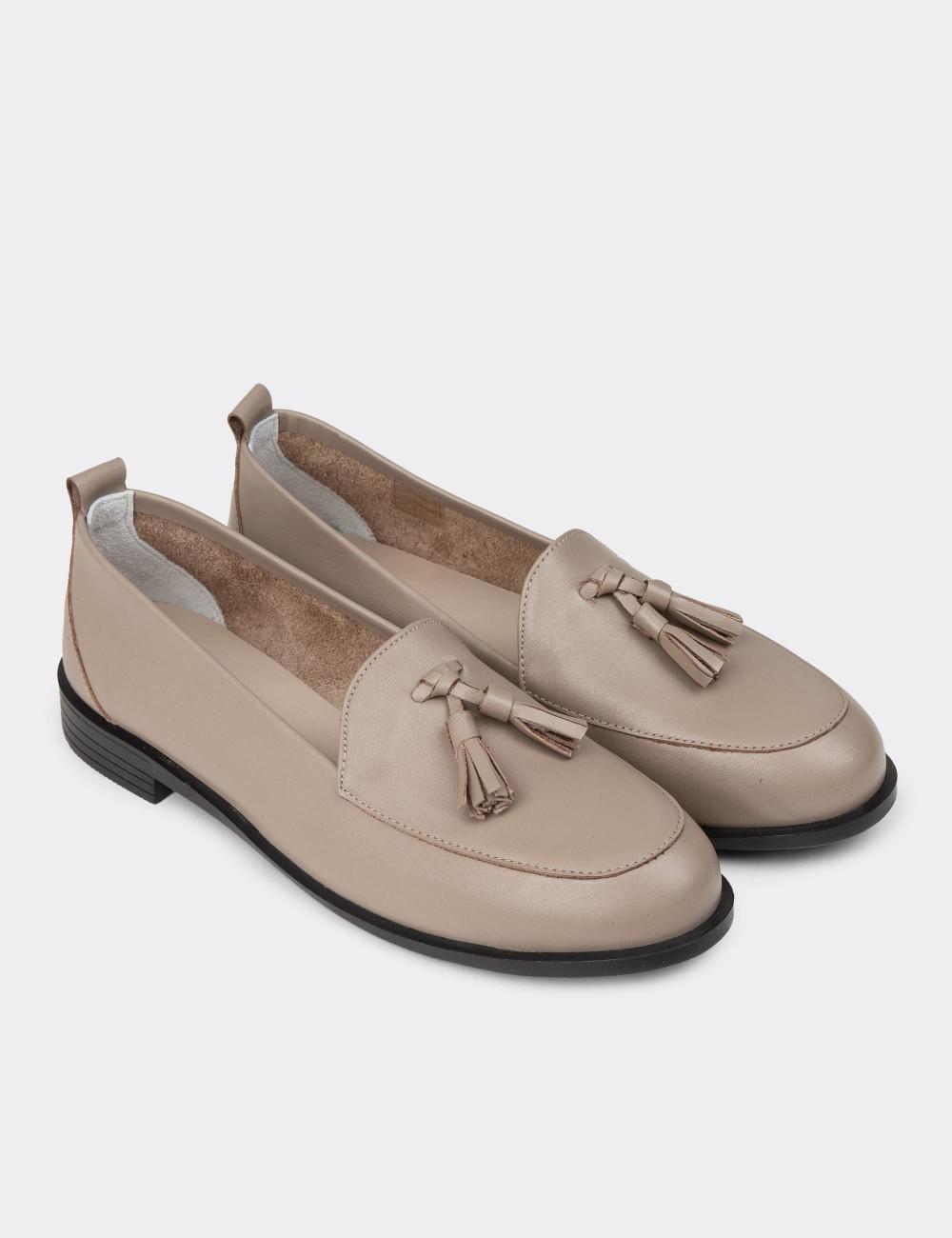 Women's Beige Leather Slip-On Shoes - R2504ZBEJC01