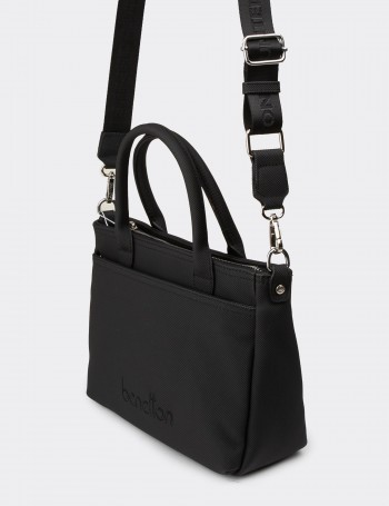 Black Shoulder Bag - B1649ZSYHY01