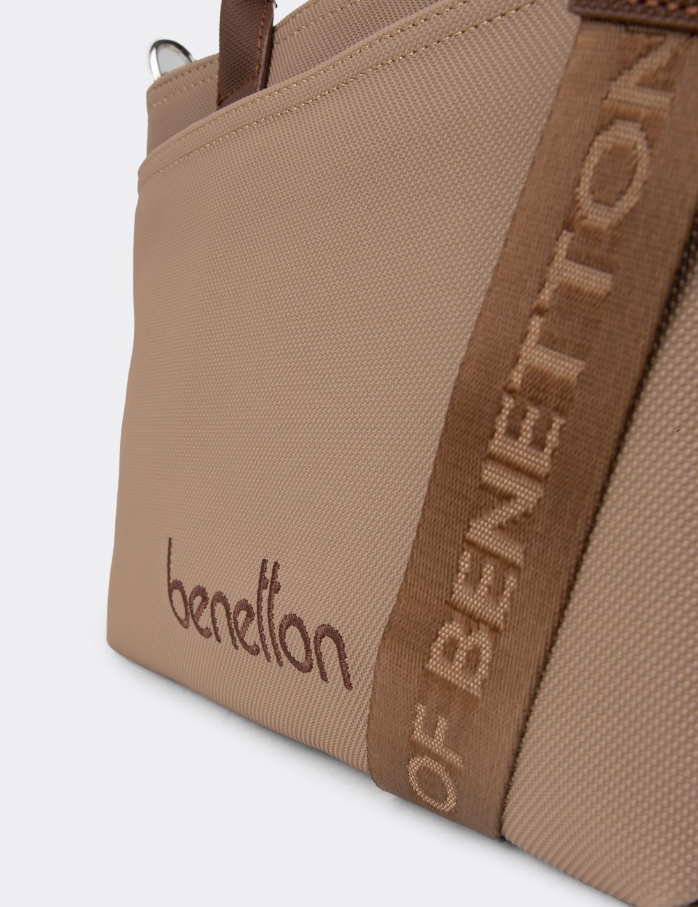 Sandstone Shoulder Bag - B1649ZVZNY01
