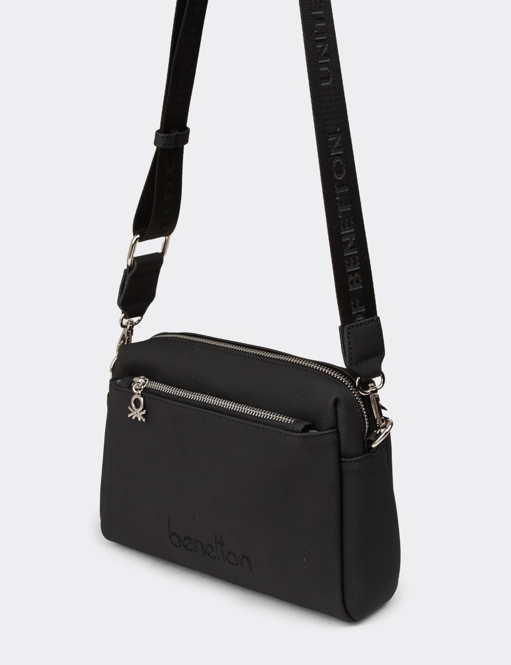 Black Shoulder Bag - B1651ZSYHY01