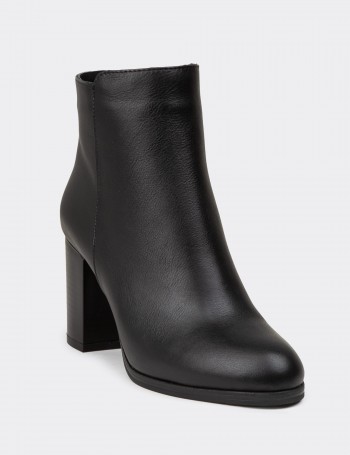 Women's Black Leather Ankle Boots