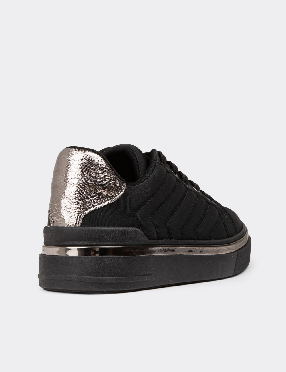 Women's Black Sneakers - K2200ZSYHC01