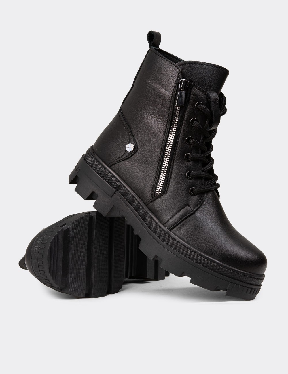Women's Black Leather Postal Boots - S1002ZSYHE01