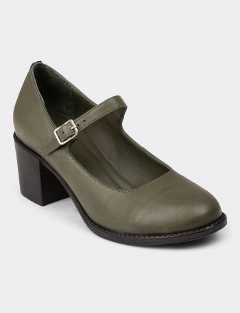 Women's Green Patent Leather Mary Jane Shoes