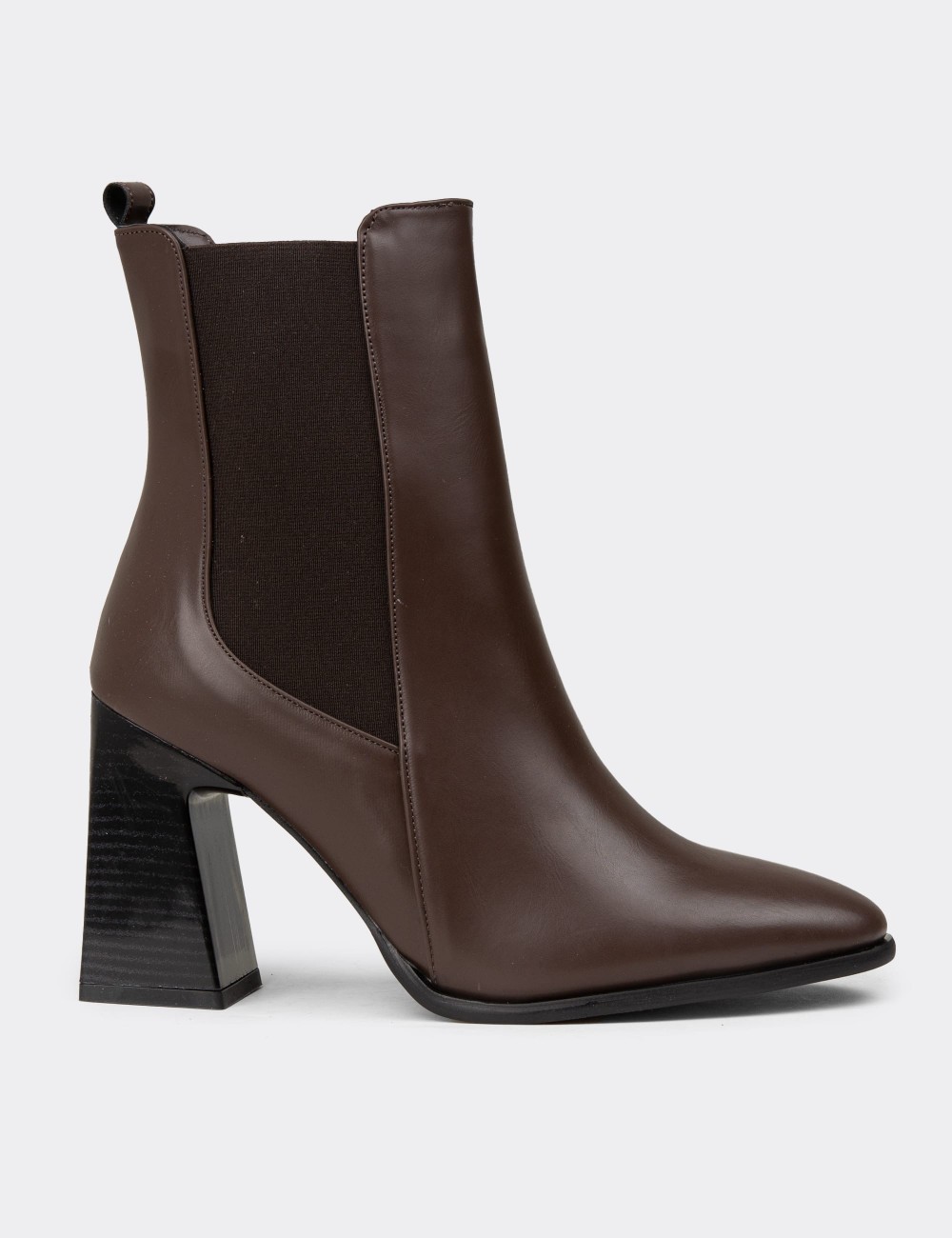Women's Brown Chelsea Boots - H1501ZKHVC01