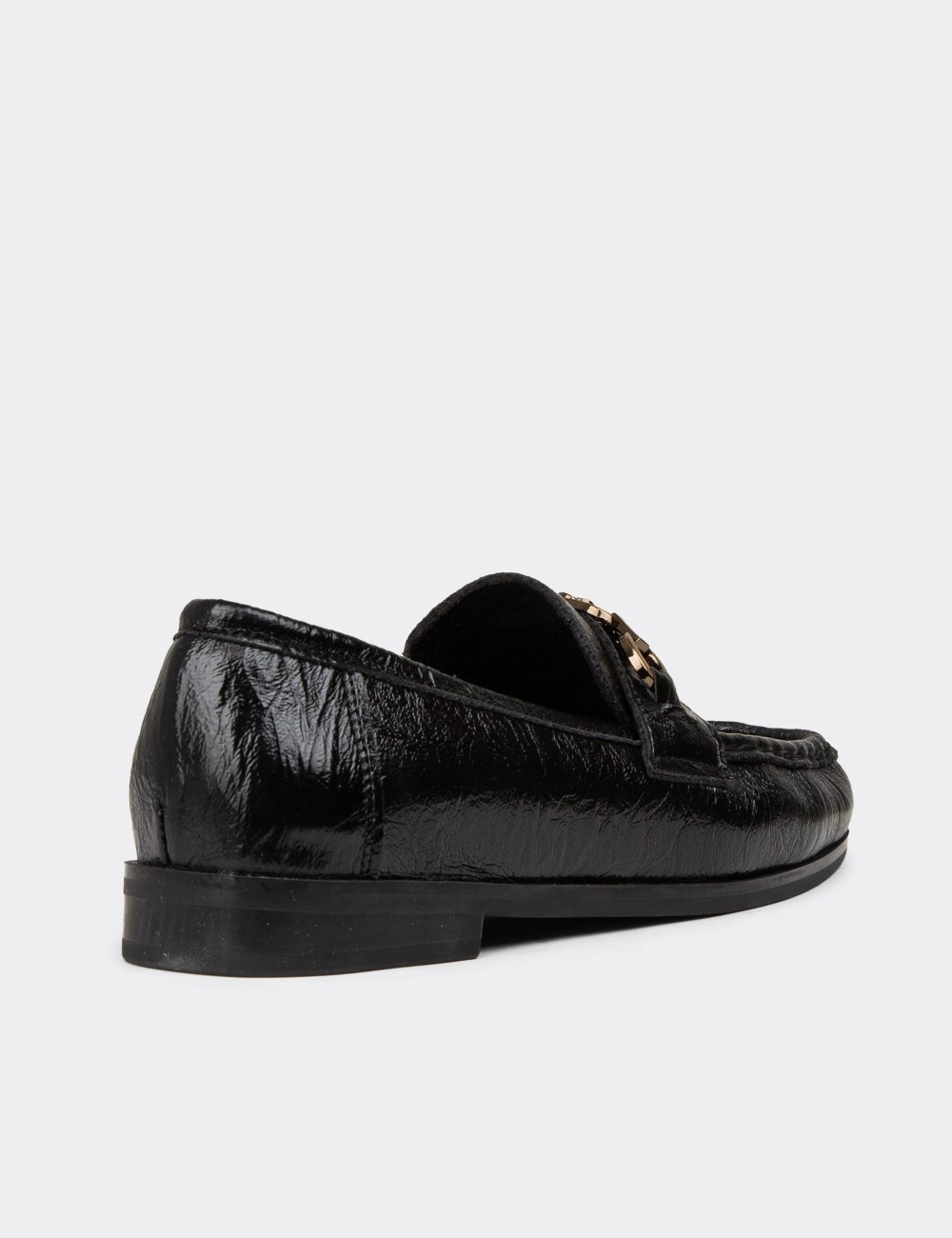 Women's Black Patent Buckled Moccasins - K0003ZSYHC01