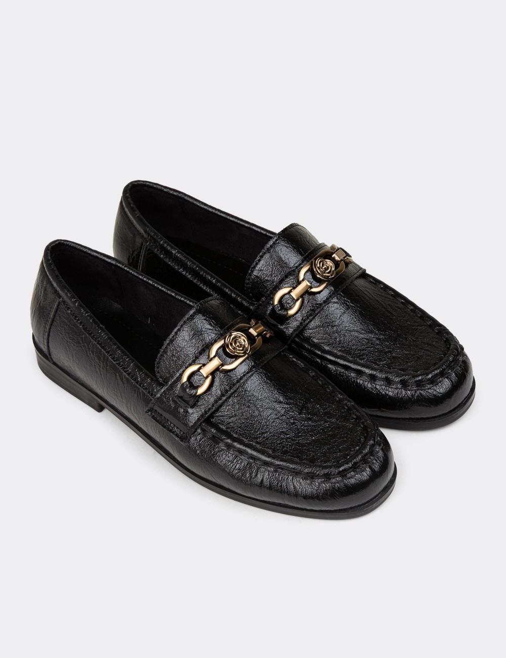 Women's Black Patent Buckled Moccasins - K0003ZSYHC01