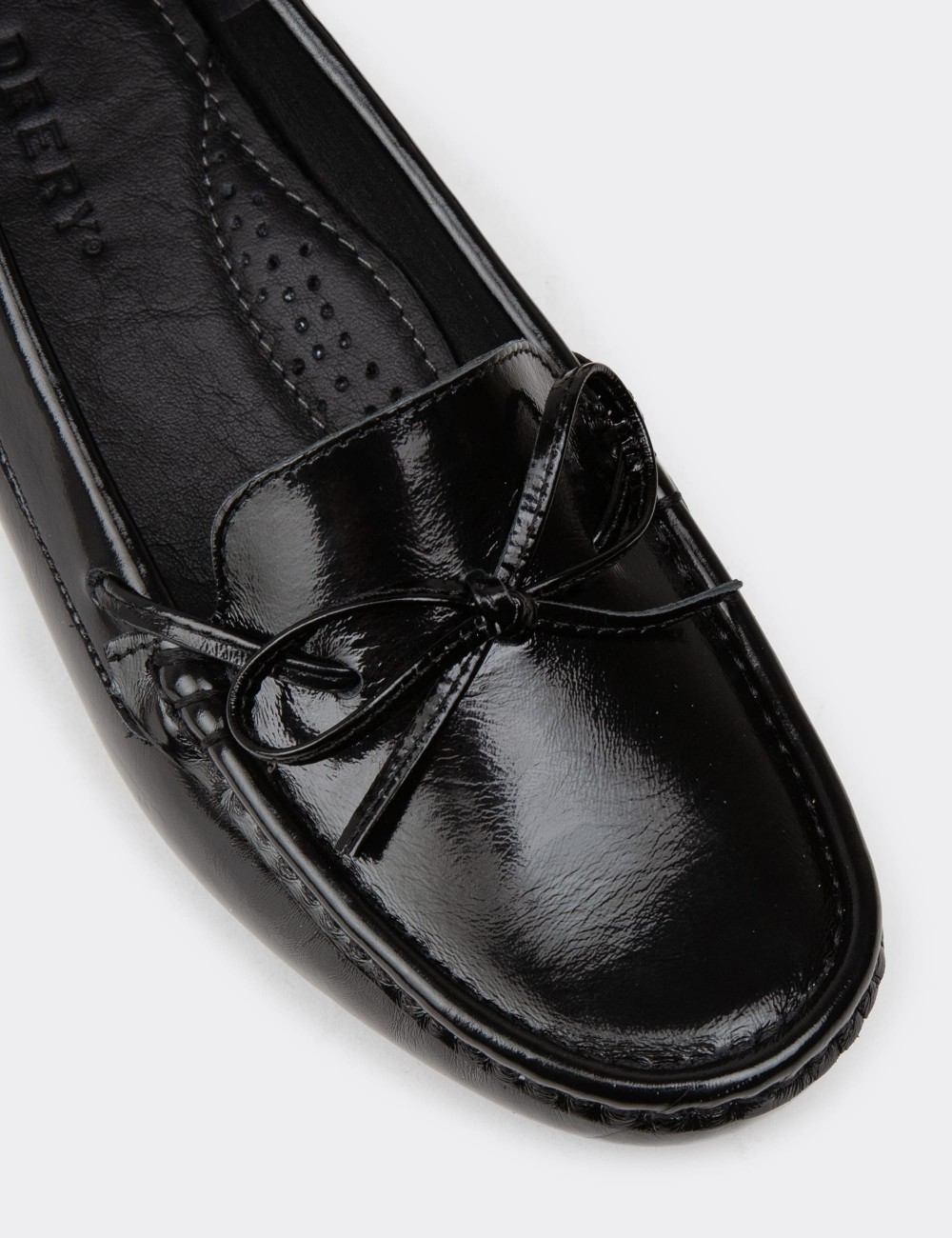Women's Black Glossy Leather Shoes - DL201ZSYHC01