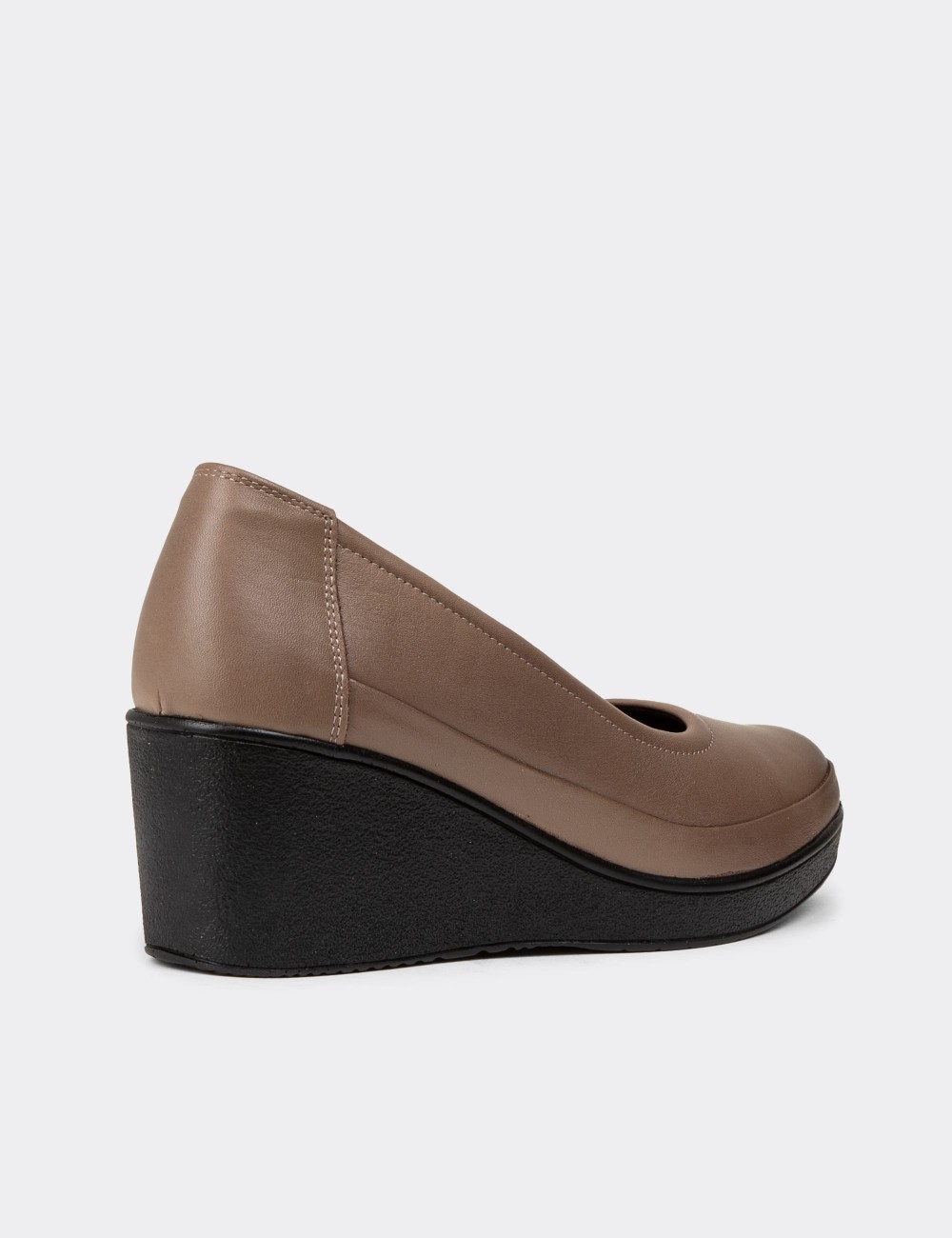 Women's Sandstone Leather Wedge Loafers - N6002ZVZNC01