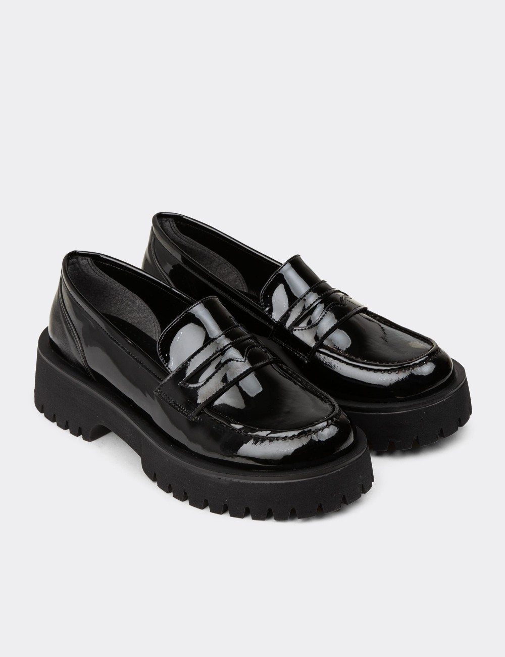 Womens Black Glossy Loafers - KP004ZSYHE03