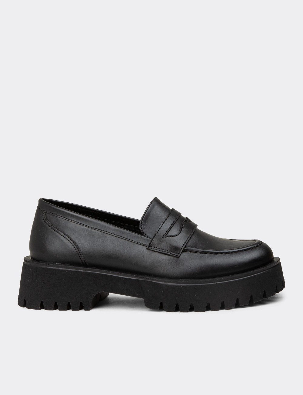 Women's Black Loafers - KP004ZSYHE01