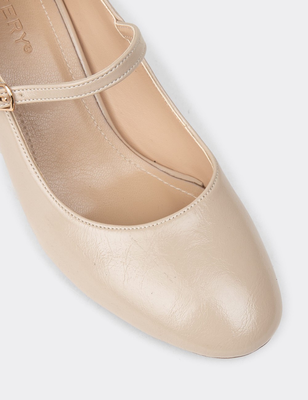 Women's Retro Sandstone Patent Mary Jane Shoes - K7100ZVZNM01