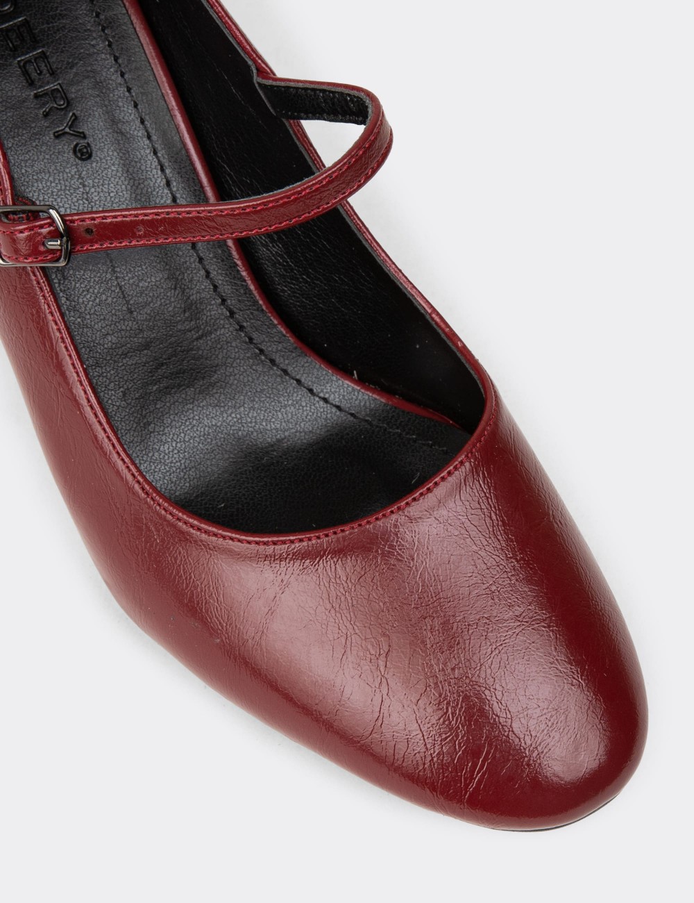 Women's Classic Burgundy Patent Mary Jane Shoes - K7100ZBRDM01