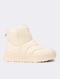Women's Beige Boots