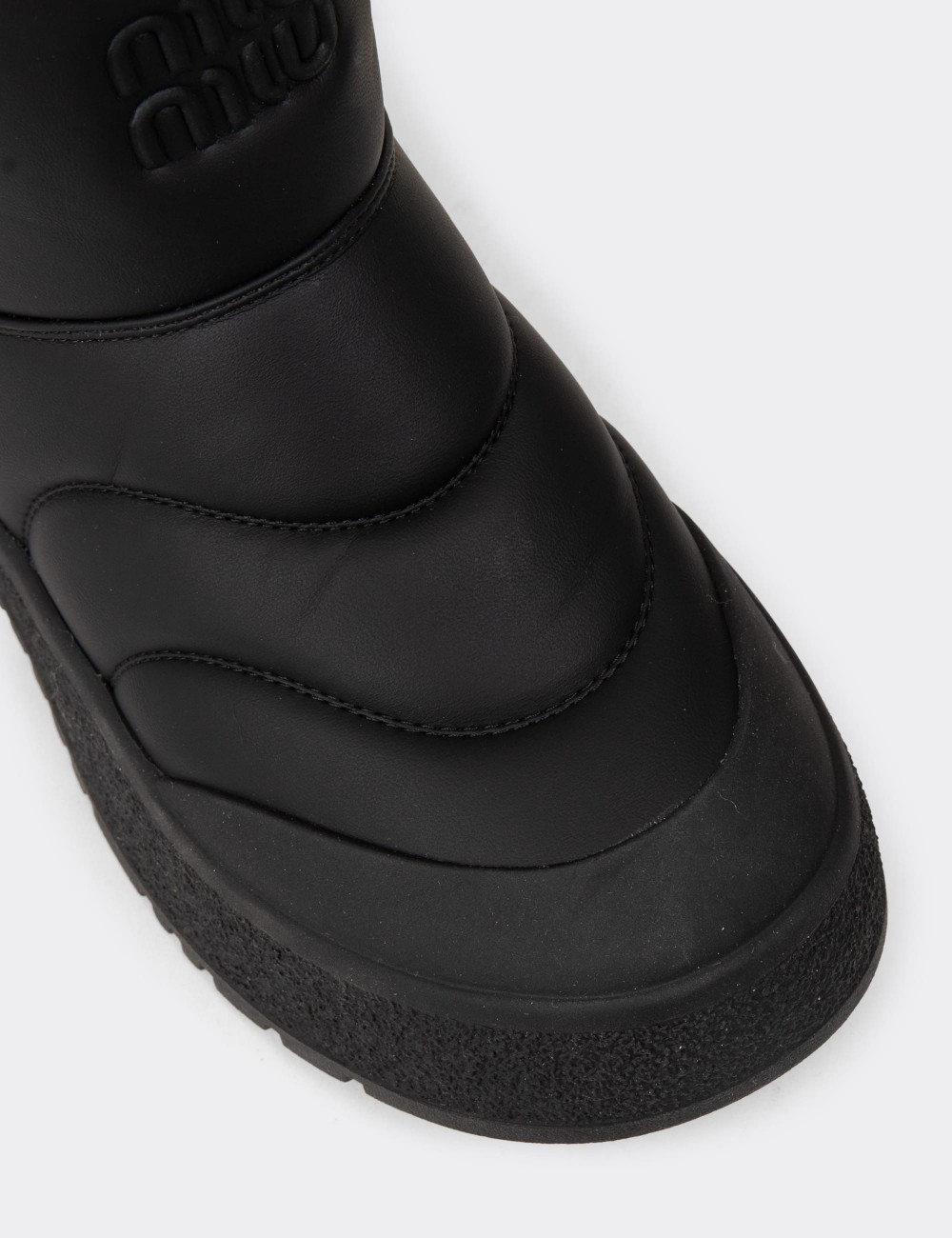 Women's Black Boots - E8052ZSYHC01