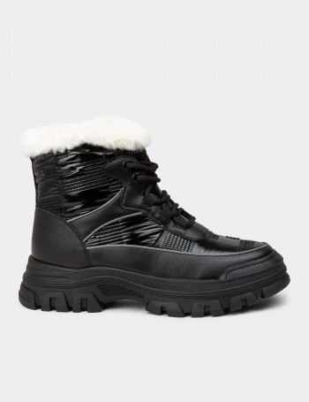 Women's Black Boots