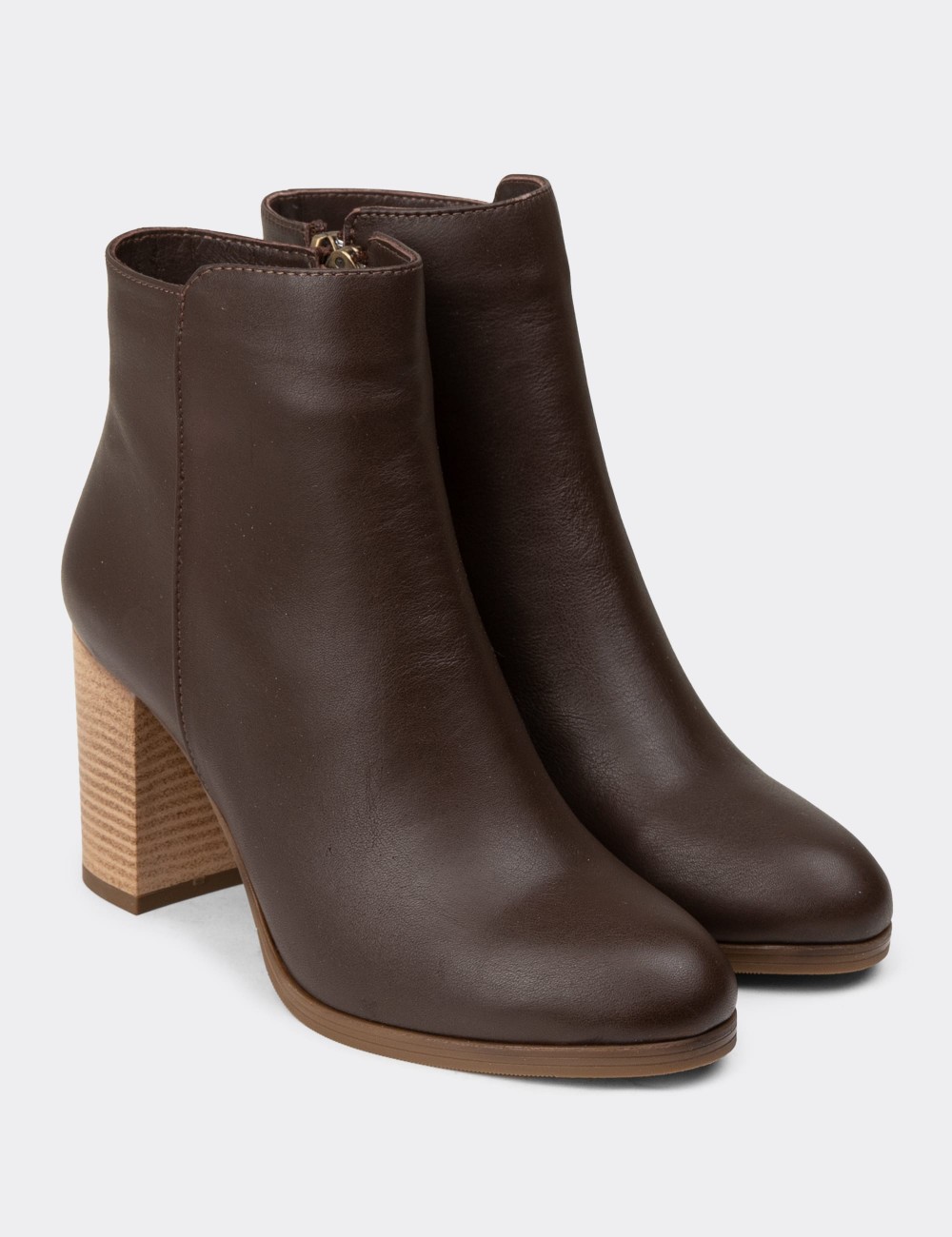 Women's Brown Leather Boots - A2104ZKHVC01