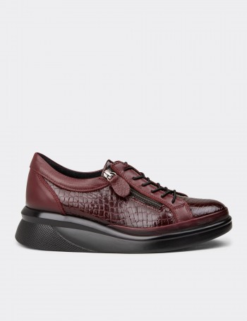 Women's Burgundy Leather Lace-up Shoes