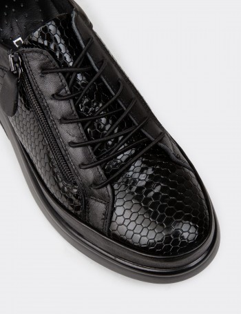 Women's Black Leather Lace-up Shoes