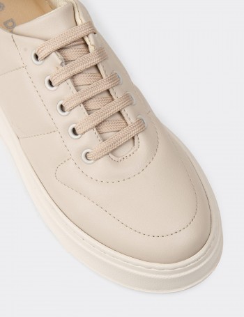 Women's Beige Sneakers