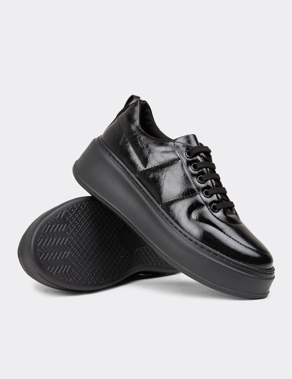 Women's Retro Black Patent Sneakers - CE483ZSYHC01