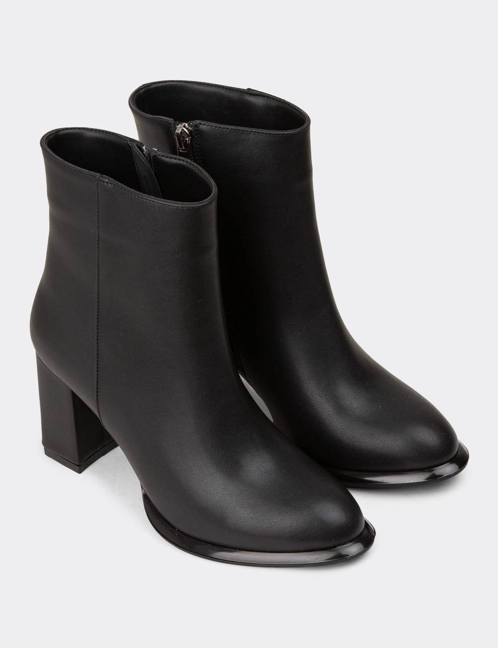 Women's Black Boots - MA501ZSYHC01