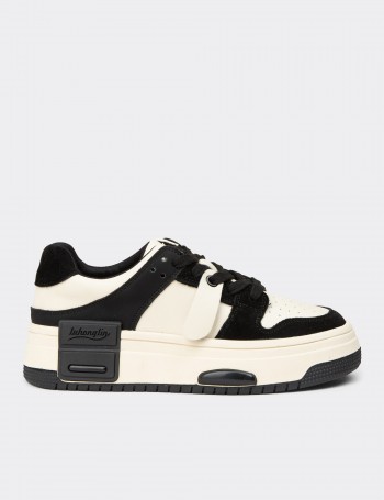 Women's Black Sneakers