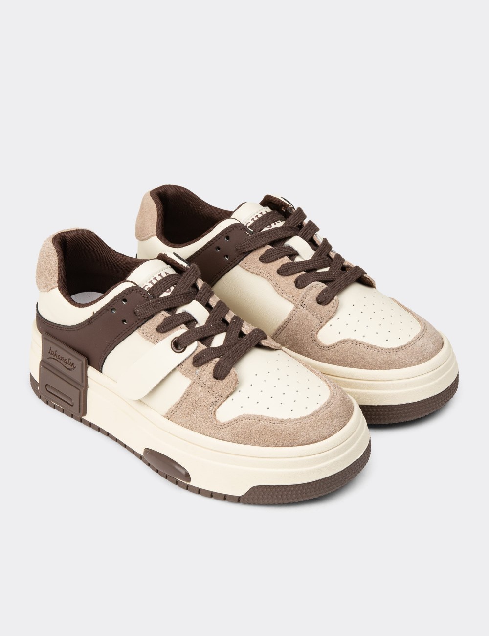 Women's Brown Sneakers - 25358ZKHVC01