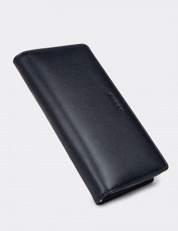 Men's Navy Leather Wallet