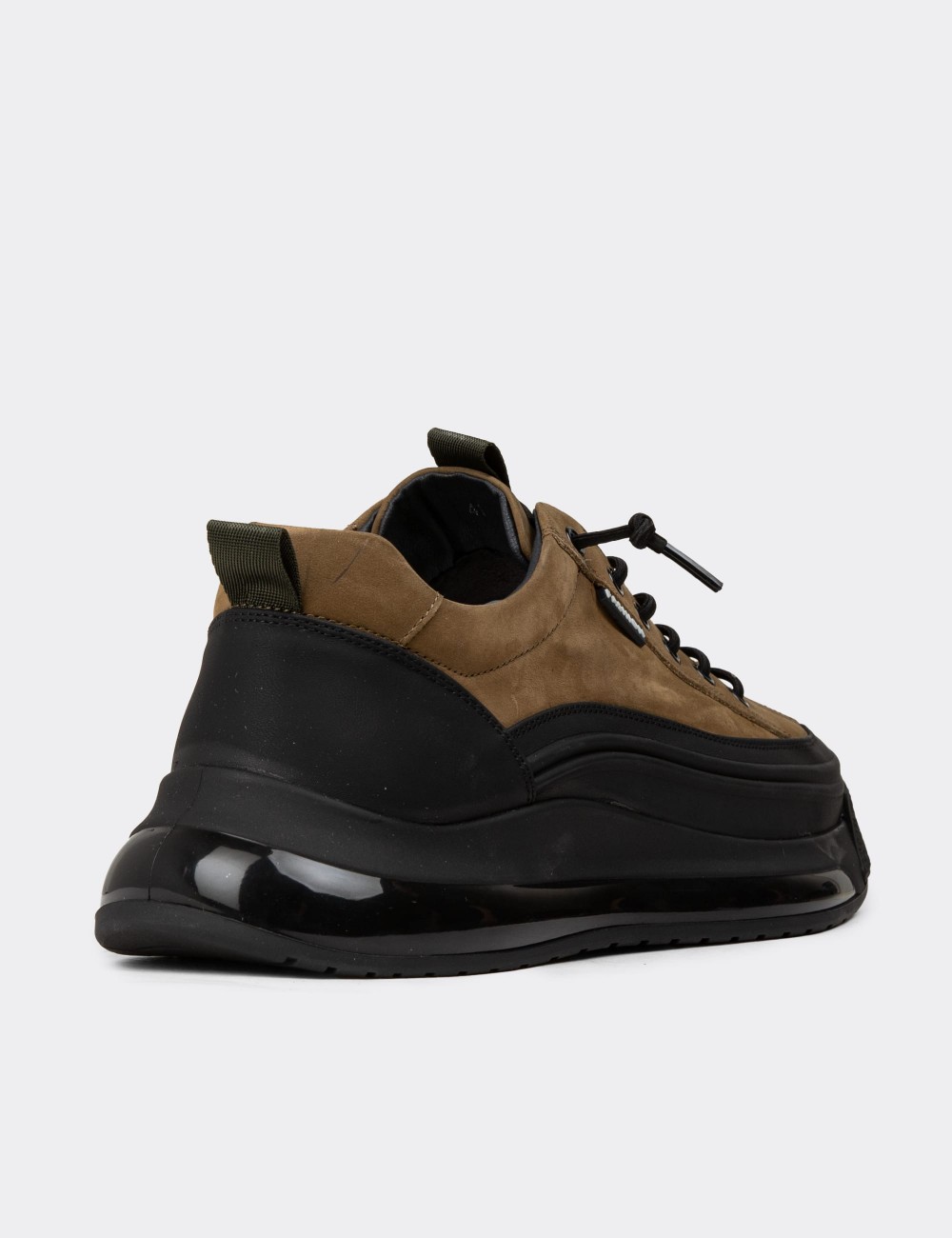 Men's Brown Leather Sneakers - 25500MKHVC01