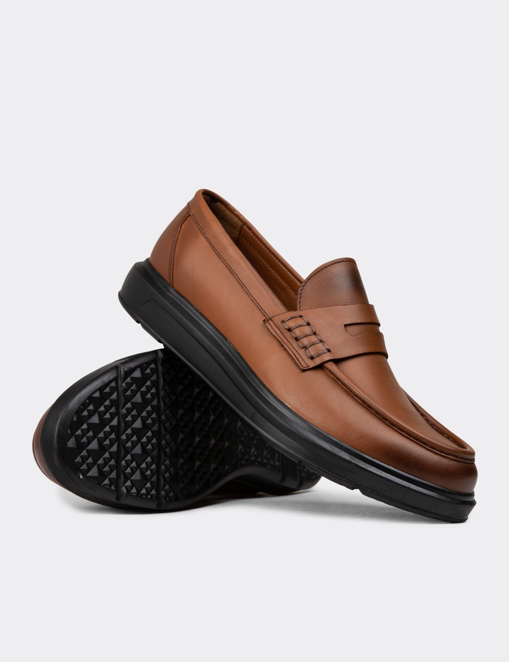 Men's Tan Leather Loafers - 02000MTBAP01